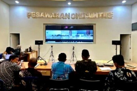 *Pemkab Pesawaran Mantapkan Komitmen Transparansi Lewat Visitasi dan Presentasi E-Monev 2025*