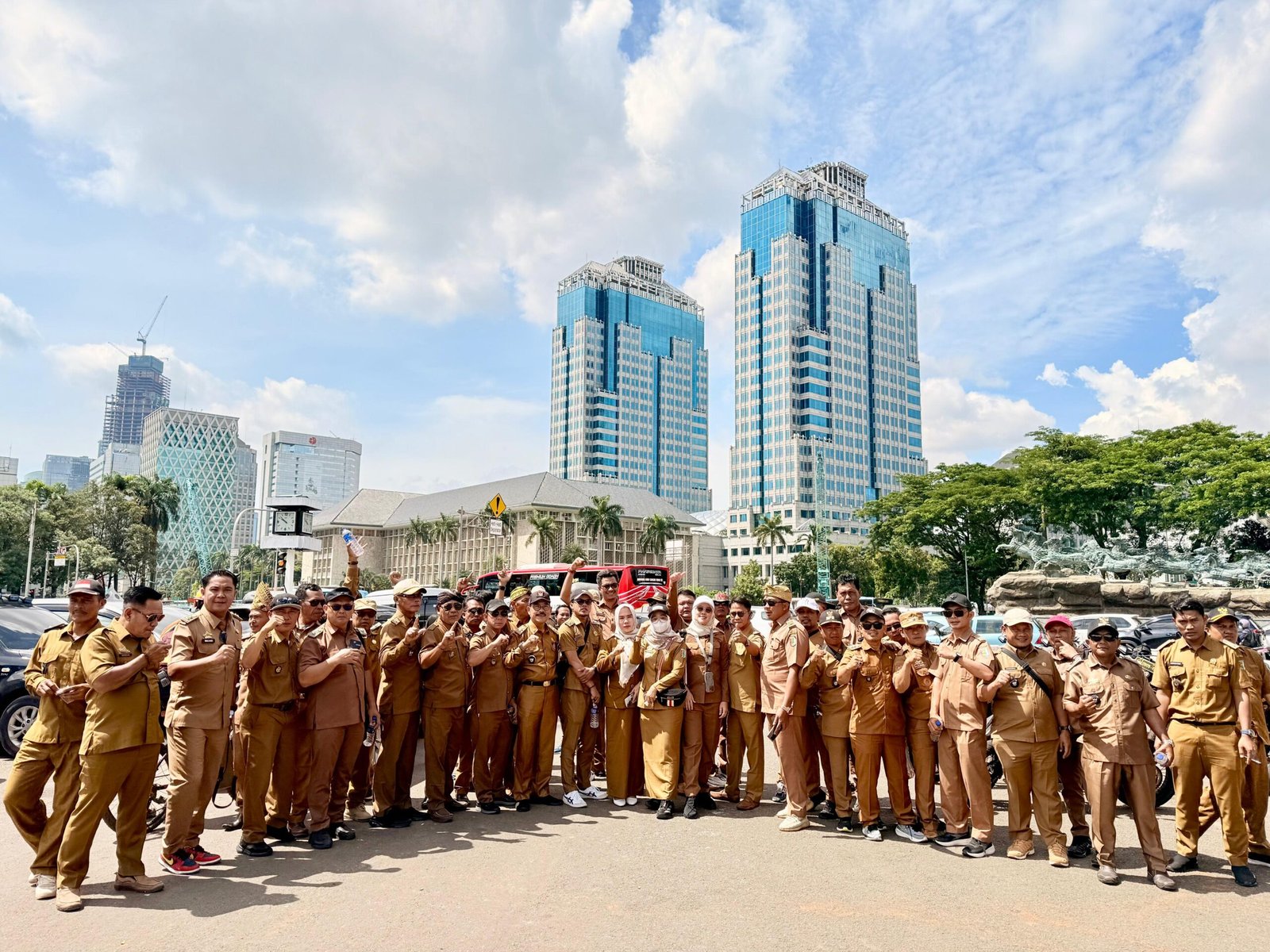 *50 Kades se-Pesawaran Pulang dengan Kabar Baik dari Senayan: PMK 81 Jadi Angin Segar, Dana Desa Tahap II Siap Cair 19 Desember 2025*
