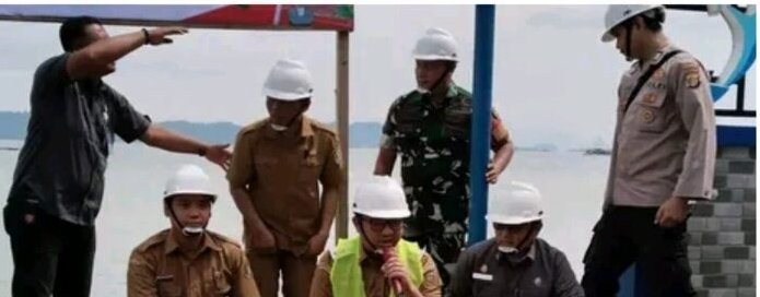 Wabup Pesawaran Resmikan Dimulainya Pembangunan Kawasan Nelayan Terpadu di Pesisir Padang Cermin