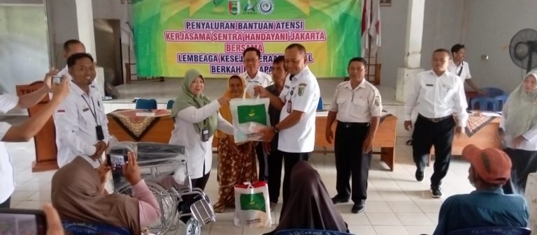 Kemensos RI dan Pemerintah Kabupaten Pesawaran Perkuat Perlindungan Sosial: 90 Lansia Terima Bantuan ATENSI di Desa Trimulyo