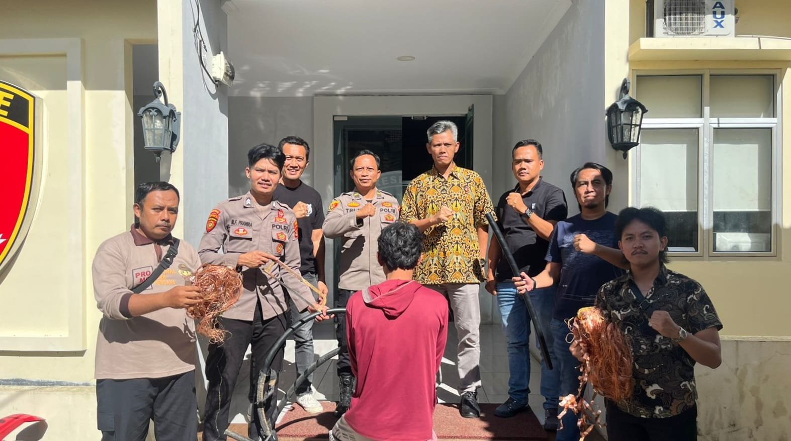 Polsek Cukuh Balak Dibackup Tekab 308 Presisi Polres Tanggamus Bekuk Pencuri Kabel PLN