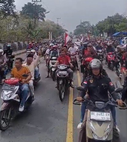 Ribuan Masyarakat Adat Pitu Ngetiyuh Gelar Aksi Damai, BPN Pesawaran Siap Proses Sertipikat Tanah Adat
